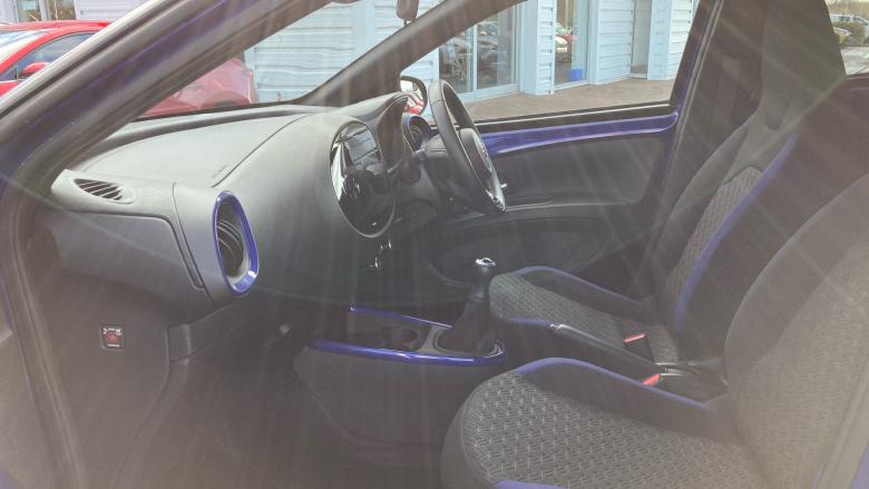 Toyota Aygo X 1.0 VVT-i Edge 5dr Petrol Hatchback